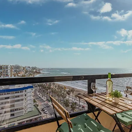 Apartment Beachfront With Spectacular Views And Swimming Pool Benalmadena